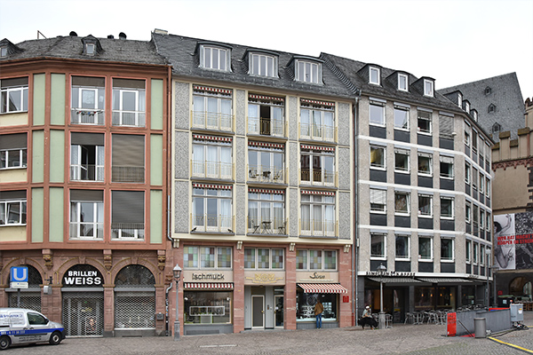 Erster Preisträger in der Kategorie „Wohnen im Denkmal“: das Haus zum goldenen Rad am Frankfurter Römerberg. Foto: Christine Krienke